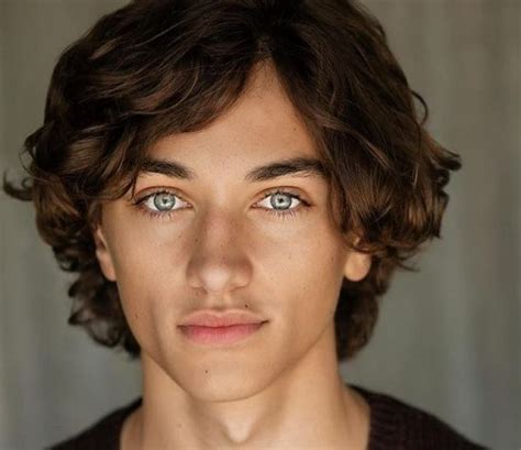 gavin casalegno born|Gavin Casalegno Height, Age, Girlfriend, Wife, Family,。